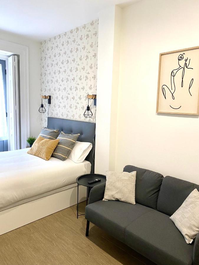 Apartamentos Fuencarral Madrid Ngoại thất bức ảnh